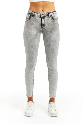 Diane - Basic Mid Rise Skinny With Fray Hem In Grey