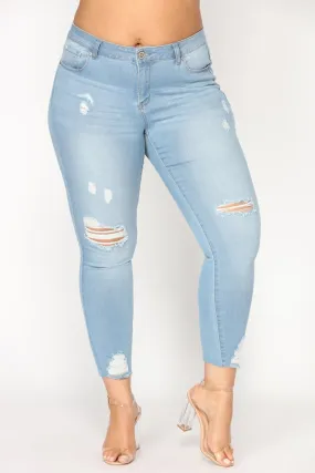 Plus Size Ripped Jeans Light Blue